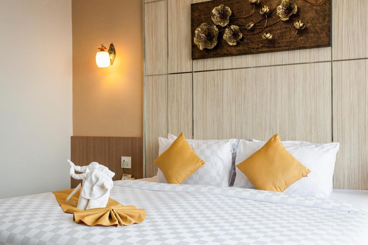 The Centris Hotel Phatthalung Exteriör bild